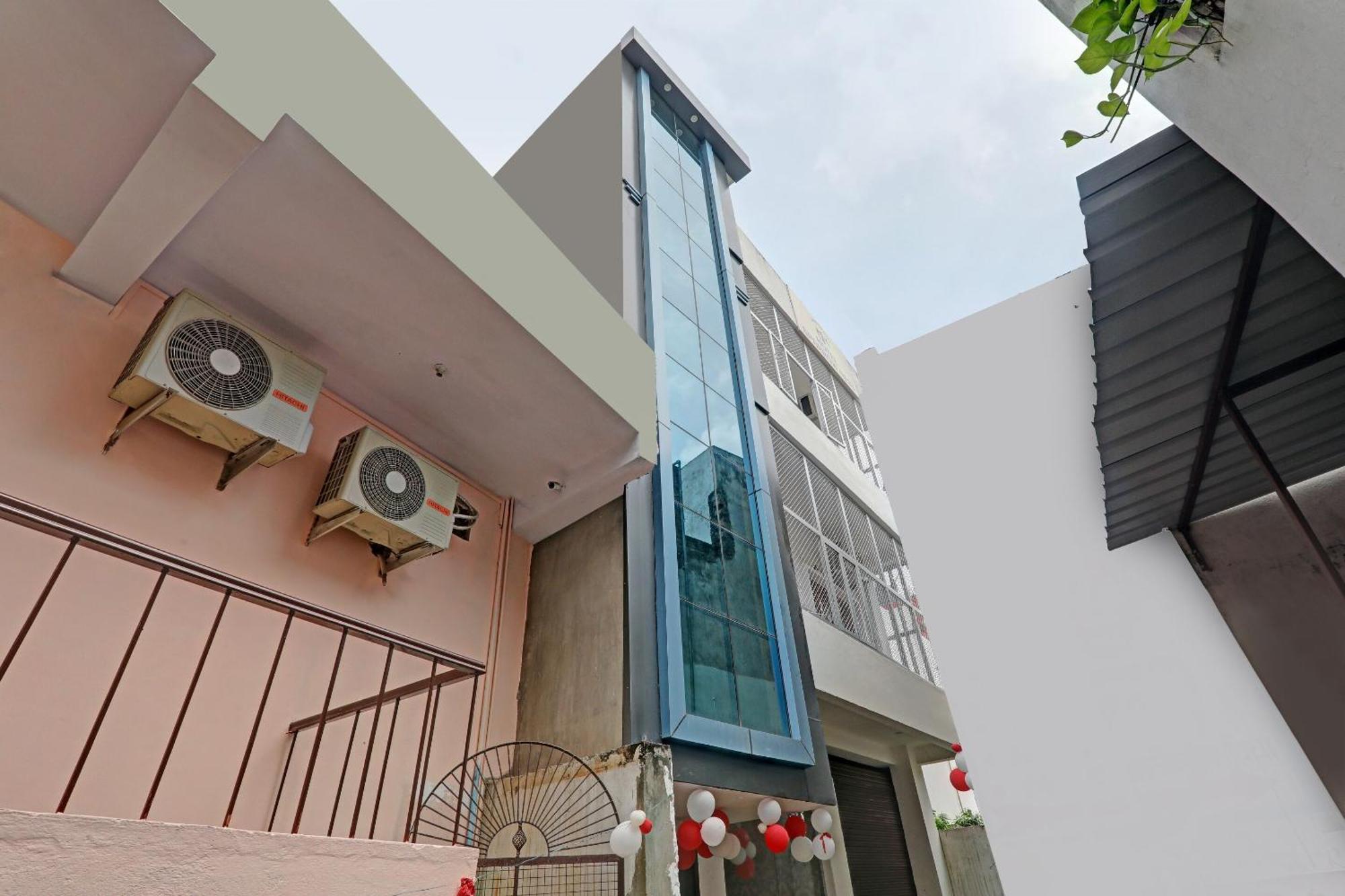Hotel O Sparrow Nest Varanasi Exterior photo
