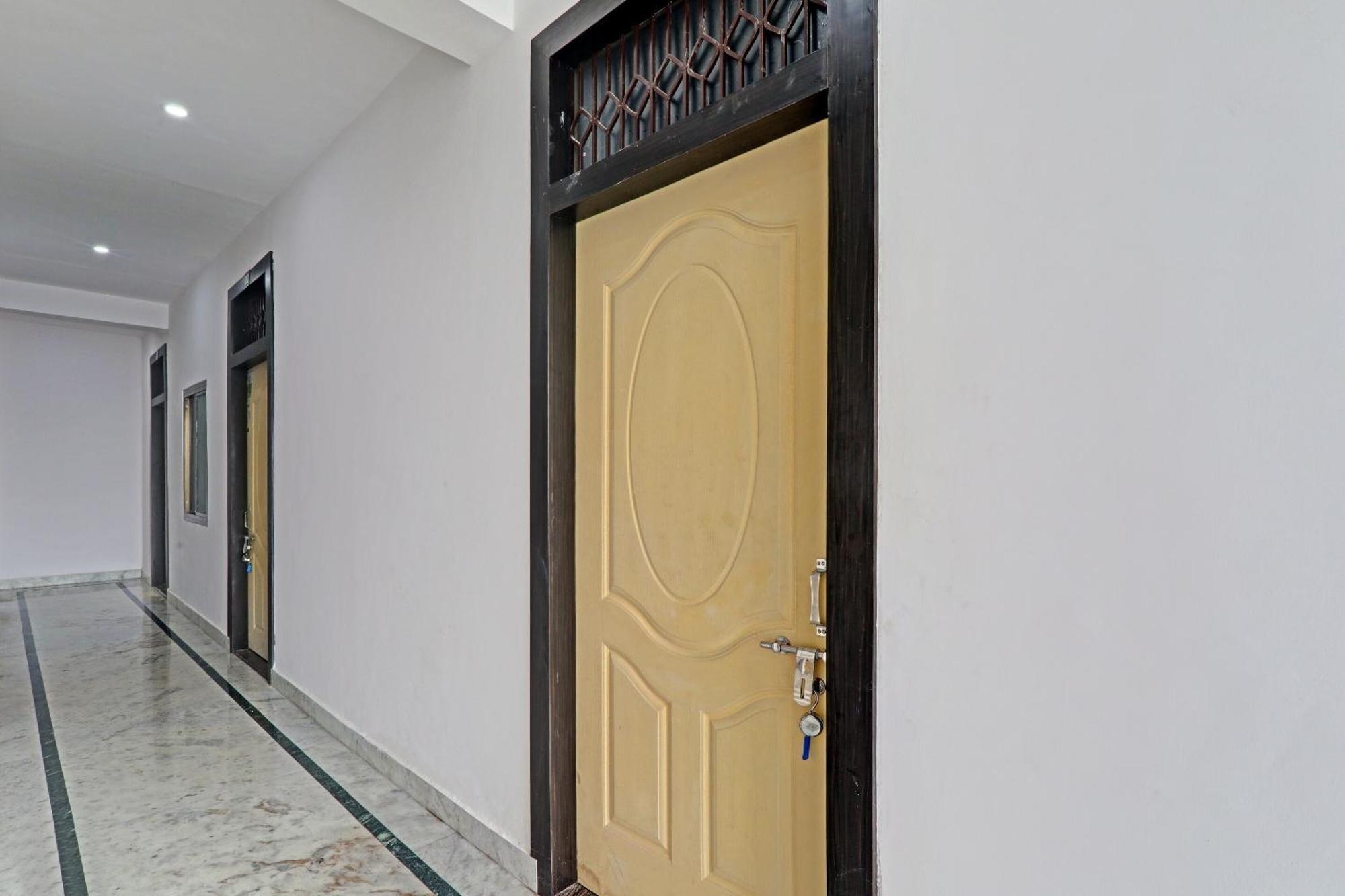 Hotel O Sparrow Nest Varanasi Exterior photo